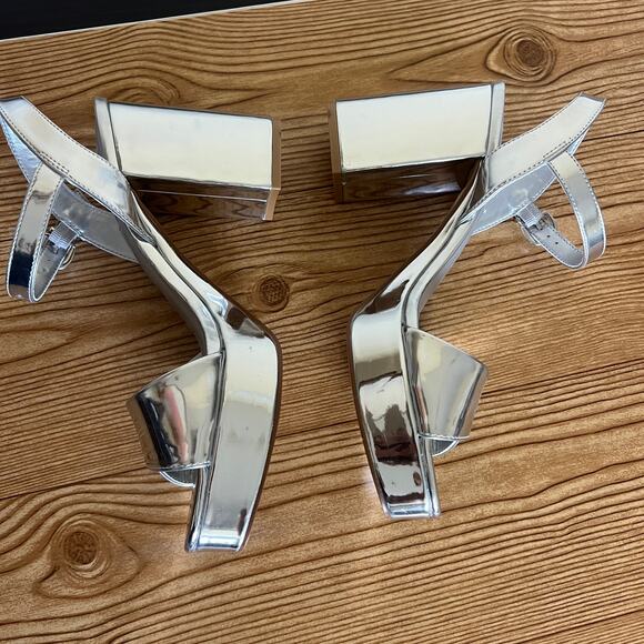 Steve Madden Silver Chunky Platform Heeled Sandals Womens 10 Emberly - Picture 5 of 12